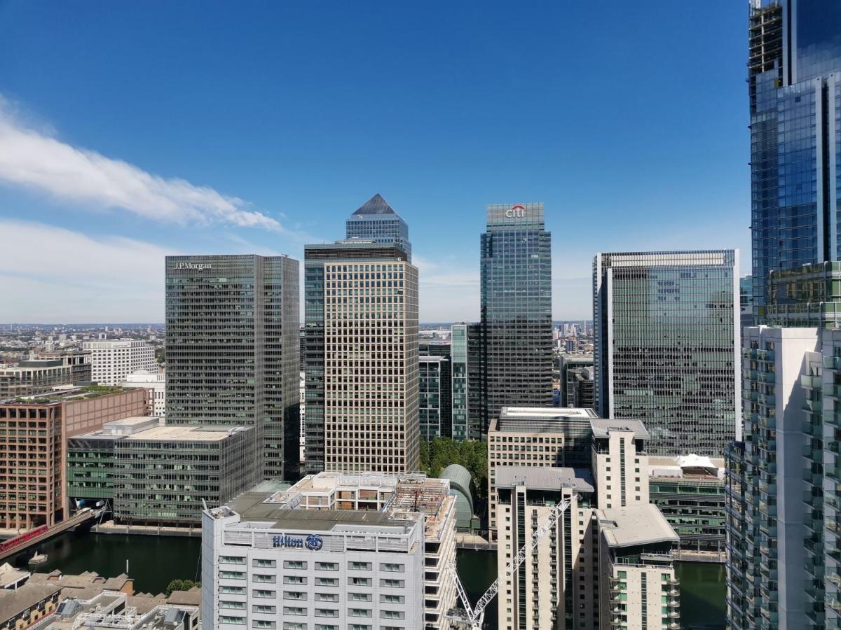 Charles Hope Canary Wharf South Quay 런던 외부 사진