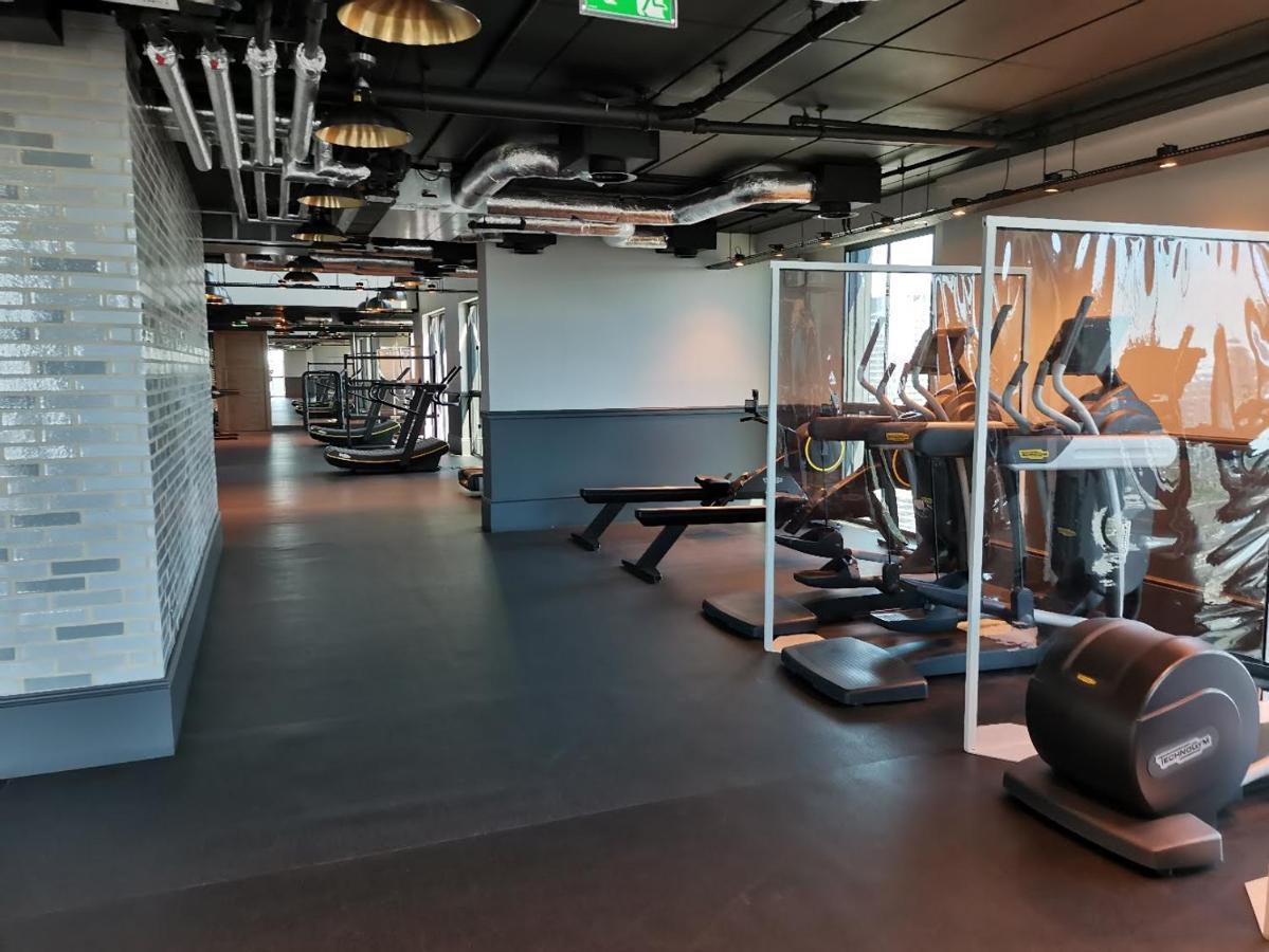 Charles Hope Canary Wharf South Quay 런던 외부 사진